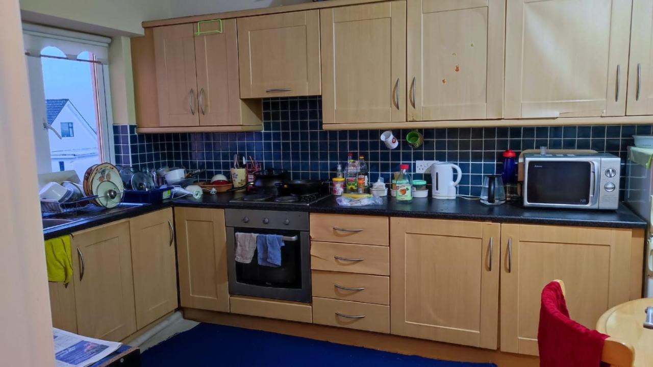 Budget-Friendly Self-Serve Lodging Galway Exteriör bild